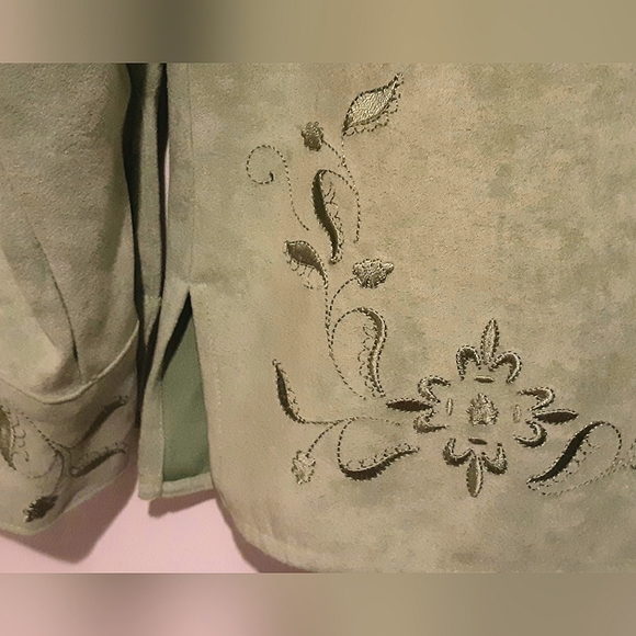 Relativity Green Jacket Blouse Shacket Embroidered w/free slacks - Picture 5 of 10